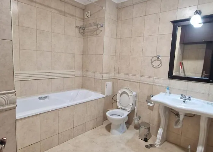 Apartment In The Cliff Bay