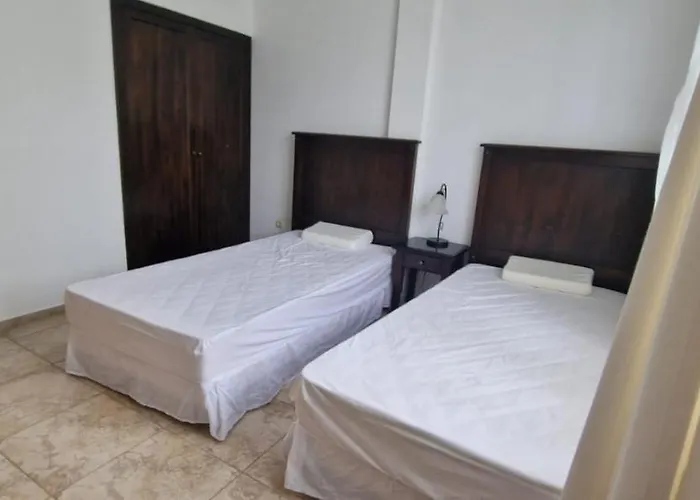 In The Cliff Bay Apartment Obzor