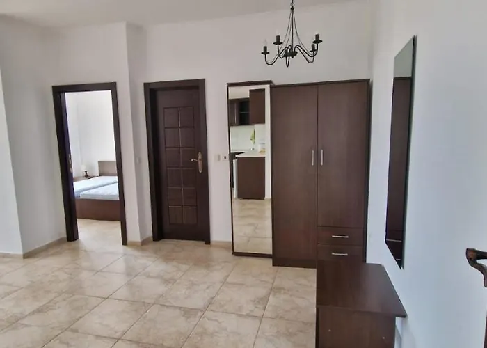 Apartment In The Cliff Bay